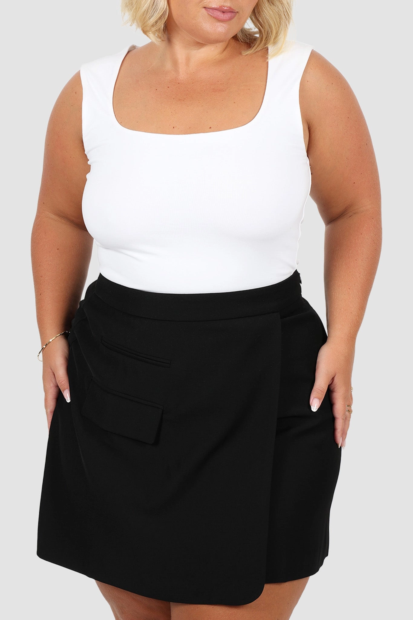 CALIE SKIRT BLACK