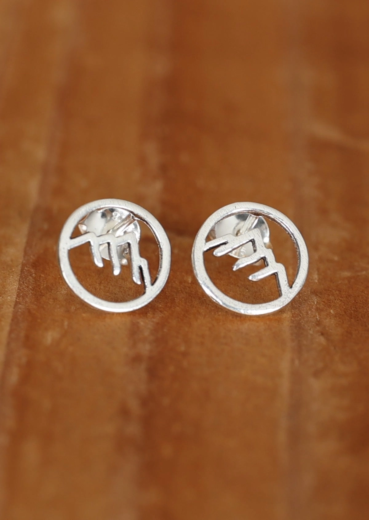 Silver Alps Studs