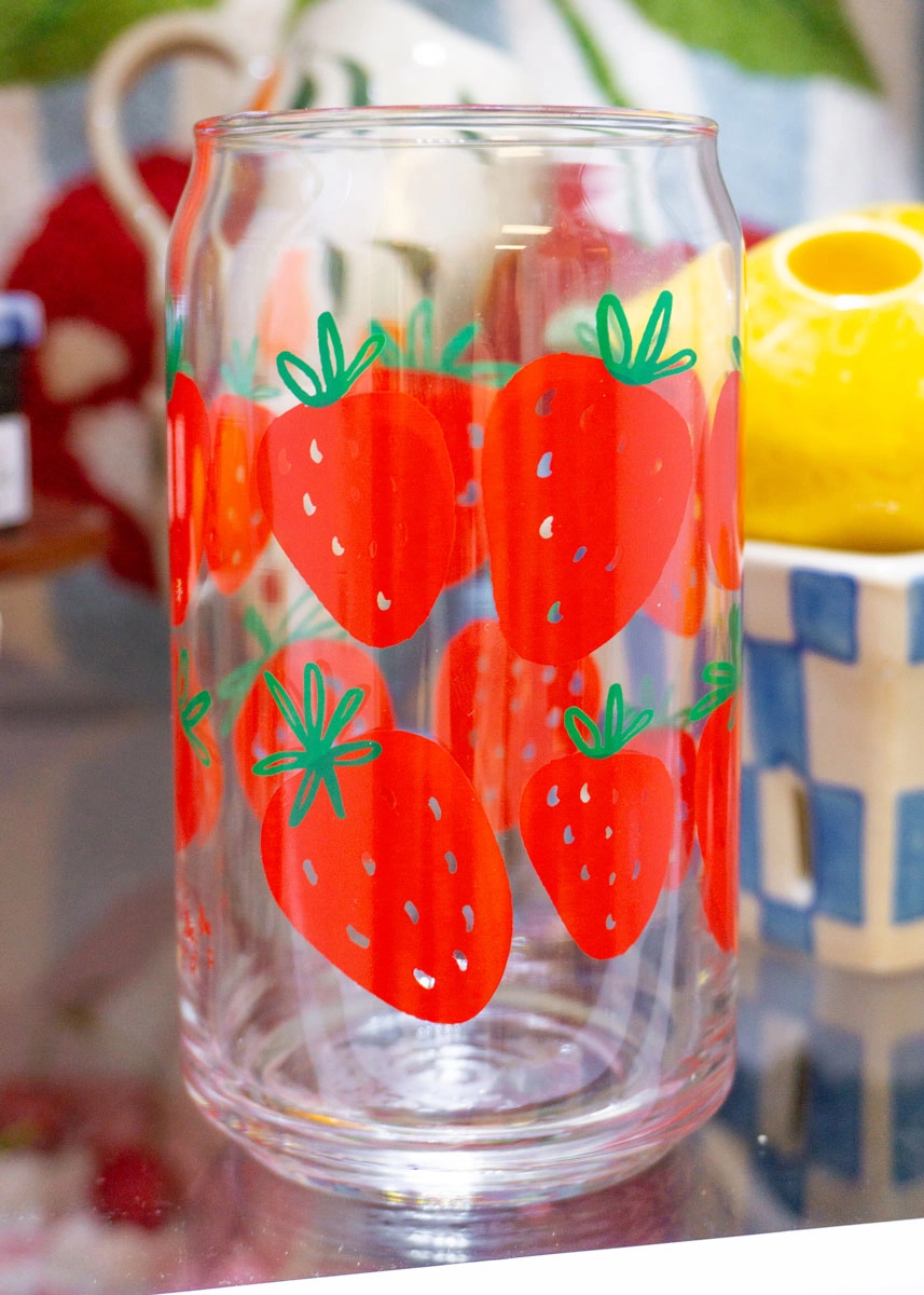Strawberry Can Glass - 16 oz.